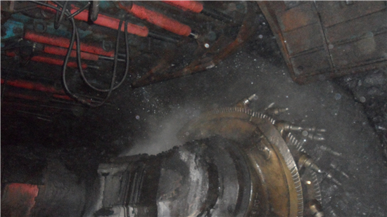 扇形喷嘴在井下降尘图