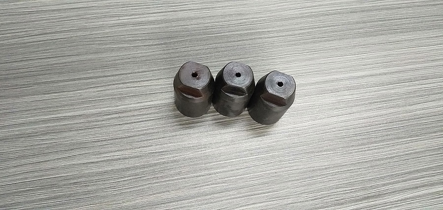 高铬耐磨喷嘴生产