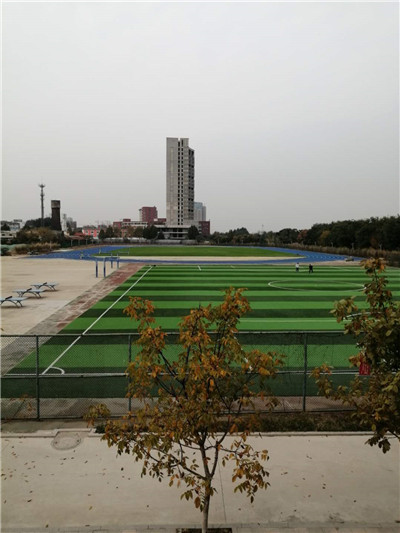 济宁市实验中学运动场跑道及排水工程